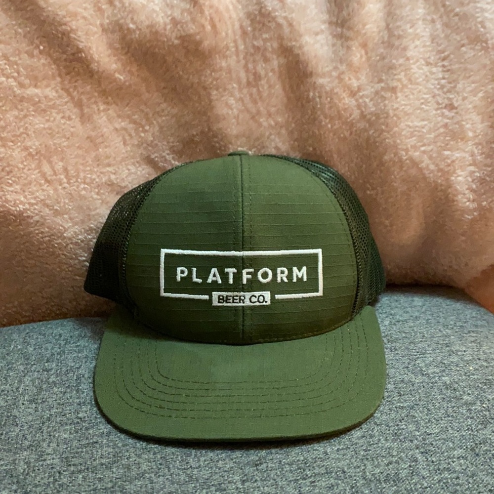 Platform Beer trucker hat